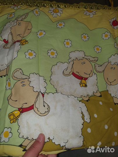 Двухсторонний комплект в кроватку