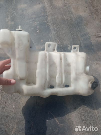 Бачок омывателя bmw 5 e39