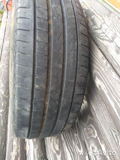 Pirelli Cinturato P7 205/55 R16