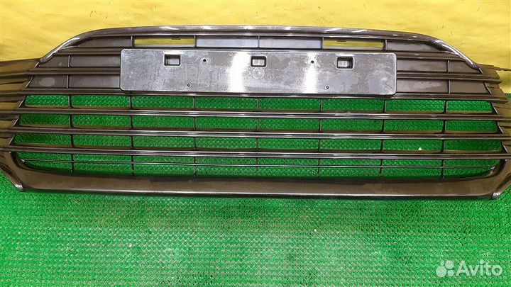 Решетка в бампер передняя Toyota Camry ASV70 2021