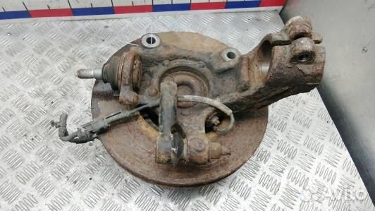 Ступица передняя правая ford transit 8 (OEA21N901)