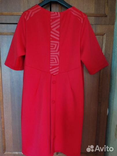 Нарядное платье