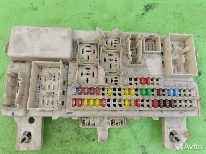 Блок предохранителей Mazda 3 bk рестайлинг