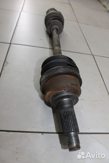 Полуось передняя левая Kia Spectra