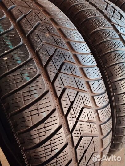 Pirelli Winter Sottozero 3 225/60 R17