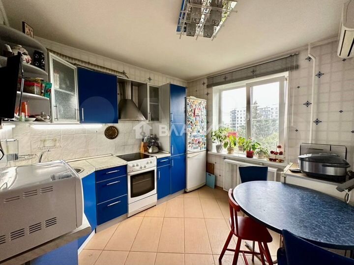 2-к. квартира, 53,4 м², 6/10 эт.