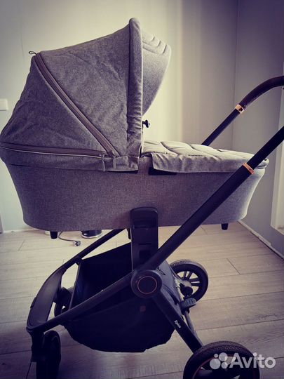 Детская коляска epica