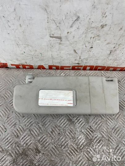 Козырёк солнцезащитный левый Фольксваген Поло мк 5