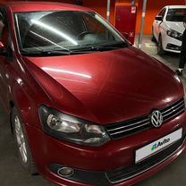 Volkswagen Polo 1.6 AT, 2011, 220 000 км, с пробегом, цена 870 000 руб.