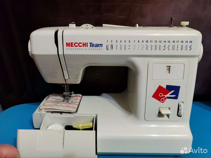 Швейная машина necchi Team 311