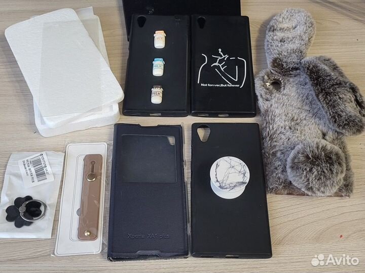 Чехлы для телефона Sony Xperia XA1 plus