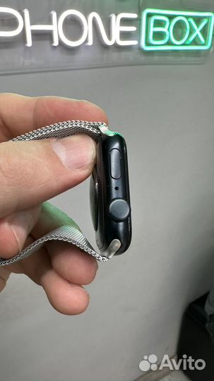Apple Watch SE 2 44mm