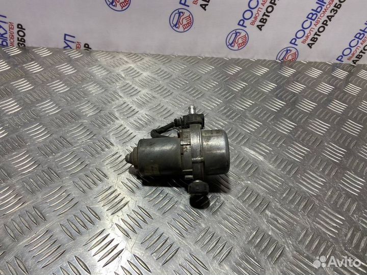 Насос вакуумный Volkswagen Touareg 7L