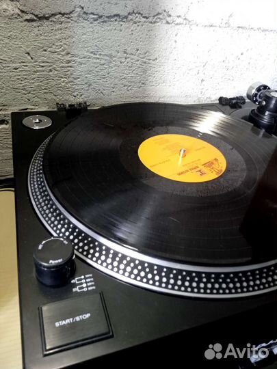 Проигрыватель винила