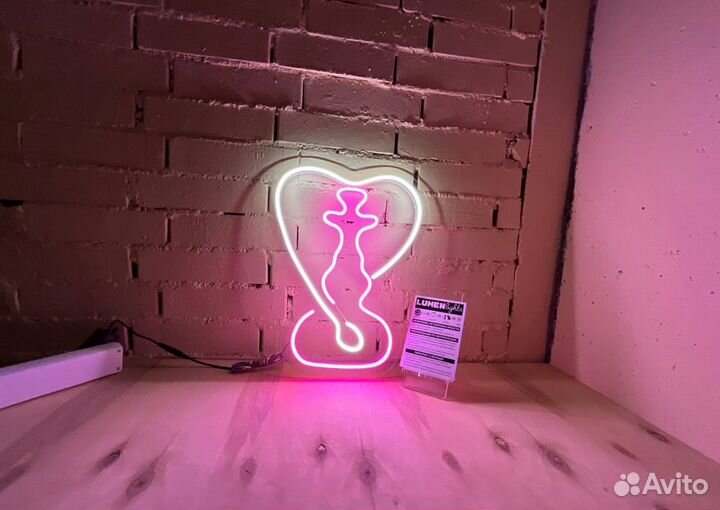 Рекламная вывеска неон