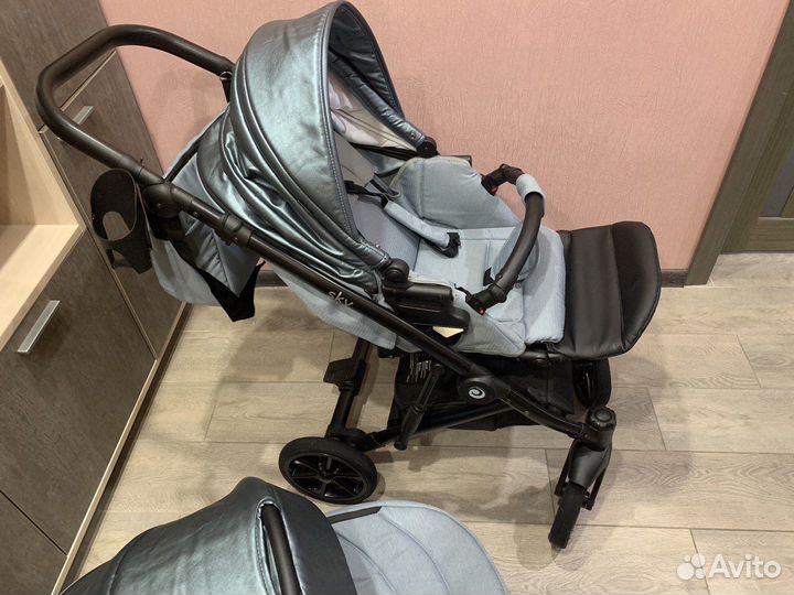 Детская коляска