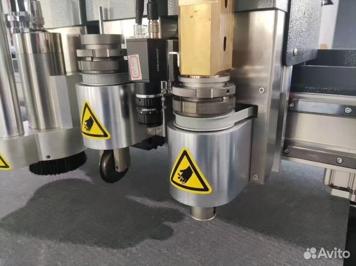 Планшетный режущий плоттер T-CUT DC 3020