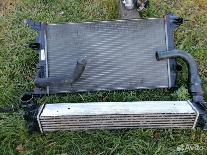 Радиаторы Рено Меган 3 2013г