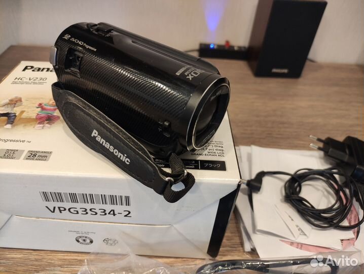 Видеокамера Panasonic hc-v230 FullHD 50x Zoom