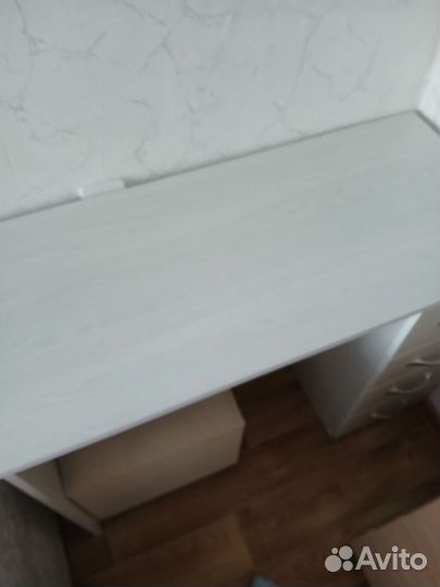 Письменный стол