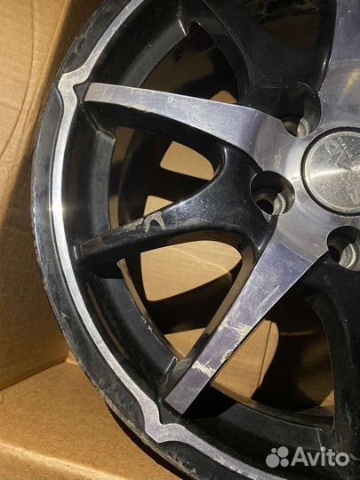 Продам диски литые б/у