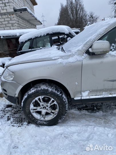 Volkswagen Touareg 2004г мотор 2,5td по запчастям