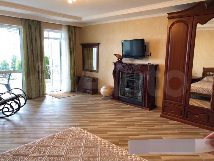 2-к. квартира, 75 м², 1/5 эт.