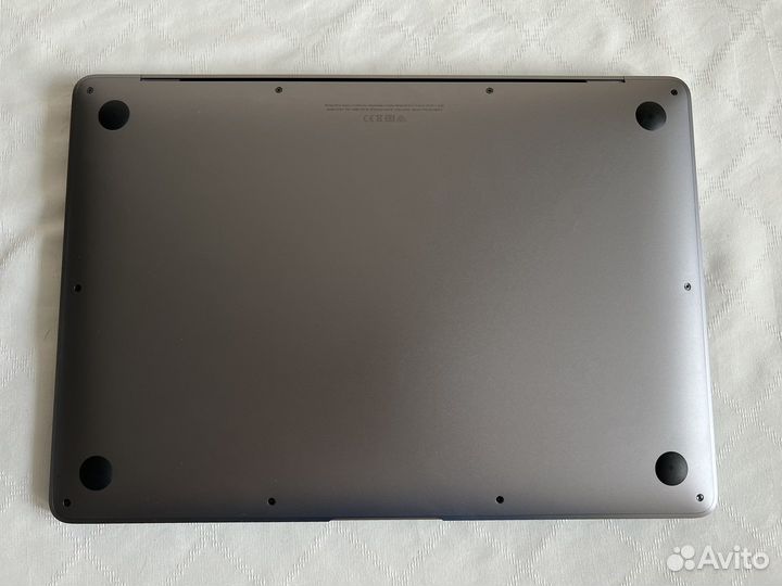 Macbook Air M1 13 2020 Space grey 79циклов идеал