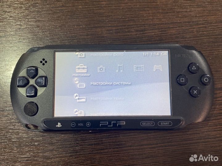Sony Play Station Portable (PSP) E-1008 + 4GB кп