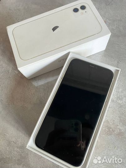 iPhone 11, 128 ГБ