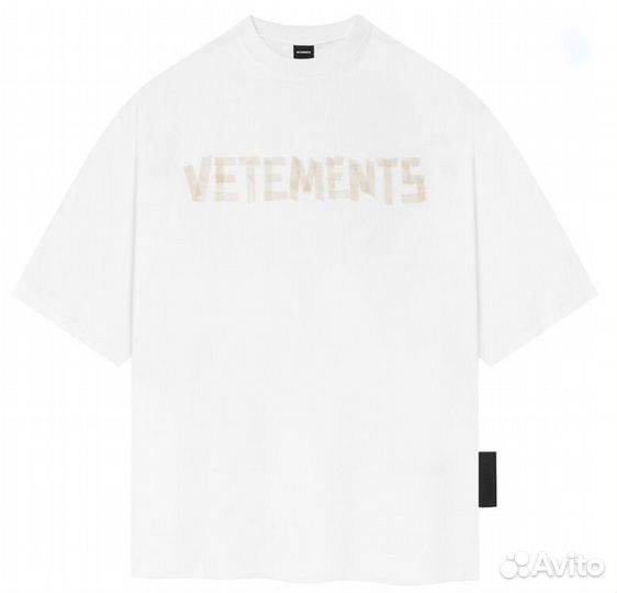 Футболка Vetements