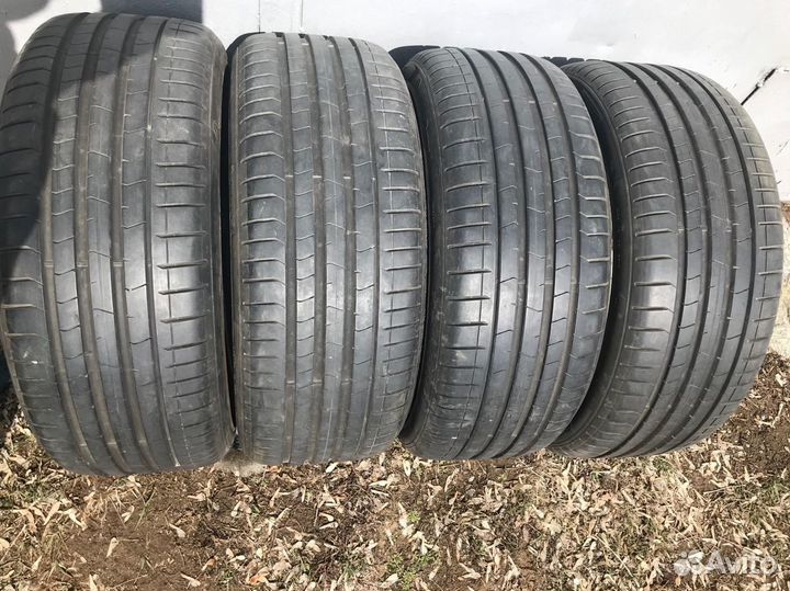 Pirelli P Zero Luxury Saloon 225/40 R19 93Y