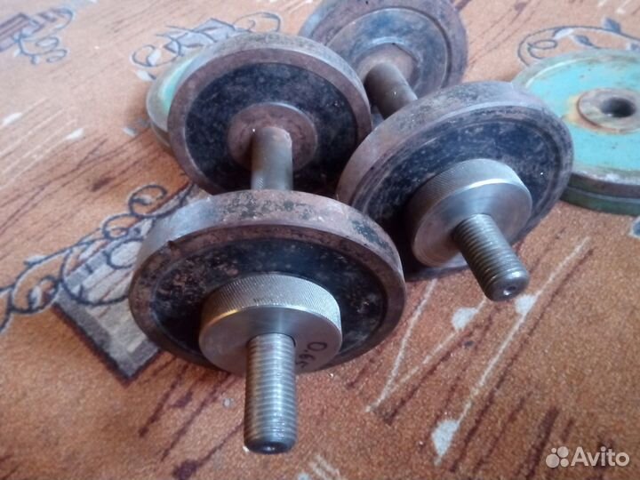 Гантели разборные 2х14 кг. Вес пары 28кг