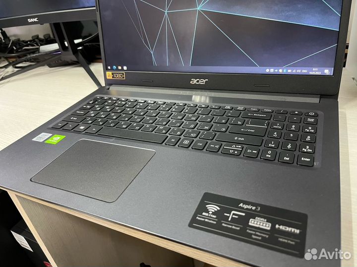 Intel core i3-1005G1/8gb/MX330