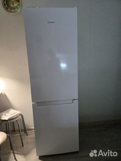 Холодильник двухкамерный No frost