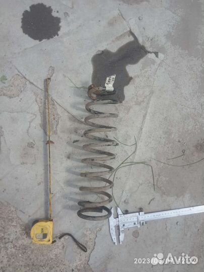 Пружина задняя для Ланцер-10