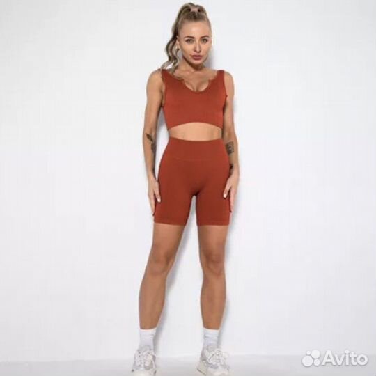 Костюм для фитнеса