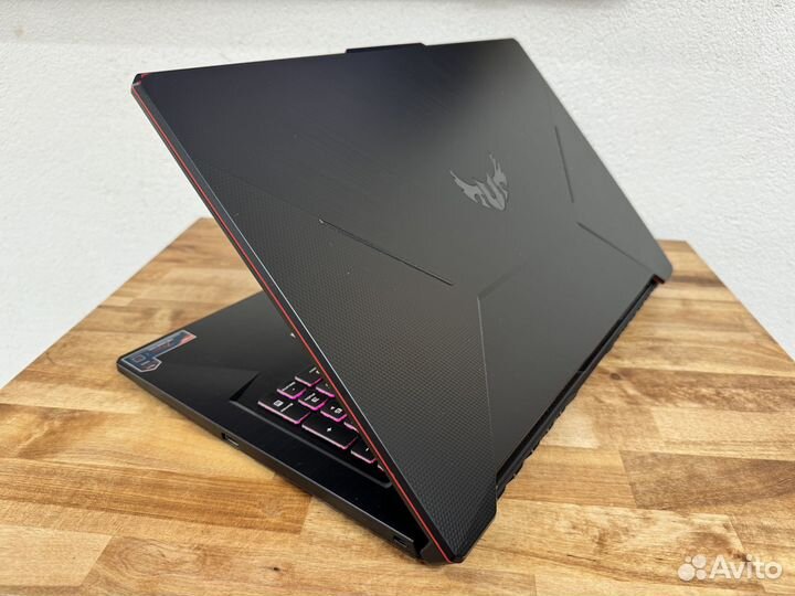 TUF 17 Ryzen 7 4800H 16 ядер 16Gb 1650Ti SSD 512Gb