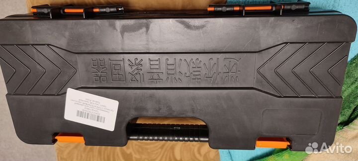 Пневматический пистолет для гвоздей. Дюбеля 100