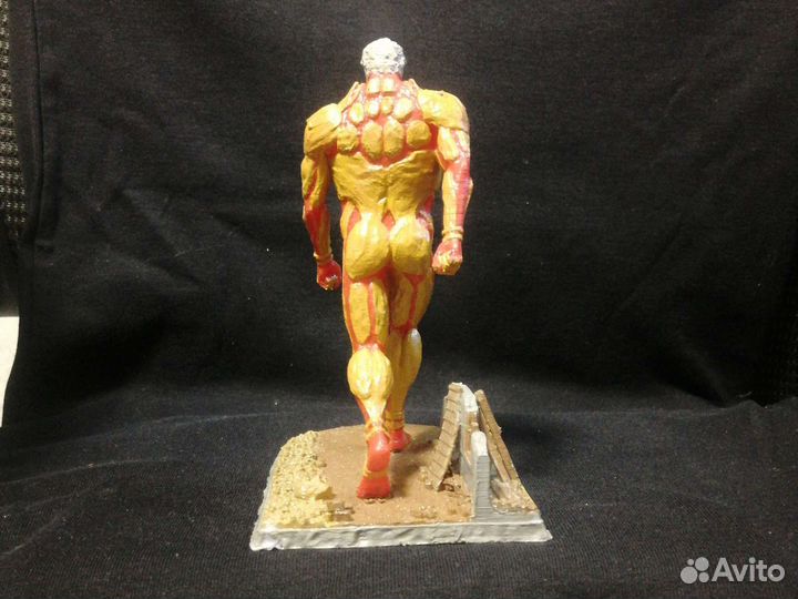 Hand made Фигурка Бронированного титана