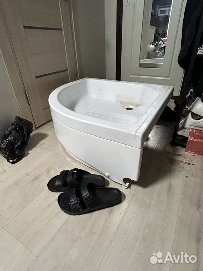 Душевой поддон