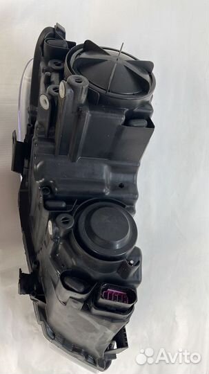 Фара Volkswagen Polo правая 2015-2019