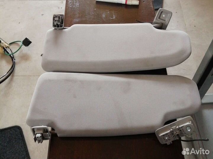 Солнцезащитные козерёг на volvo s 60 2