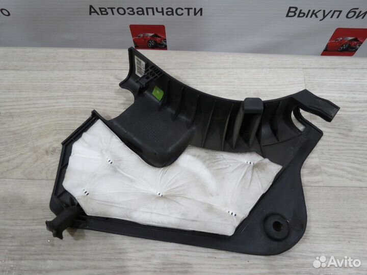 Накладка порога передняя левая Hyundai i40