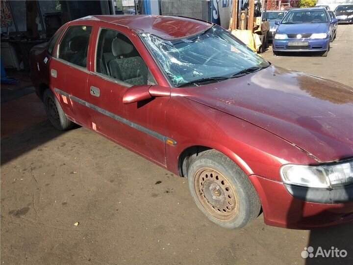 Разбор на запчасти Opel Vectra B 1995-2002