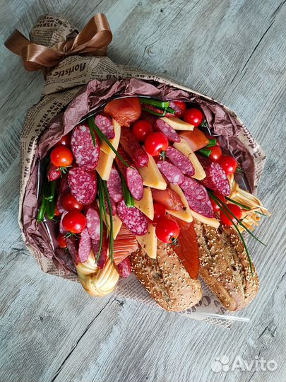 Колбасный мужской букет, съедобный букет