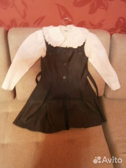 Школьная форма для девочки 128 серая