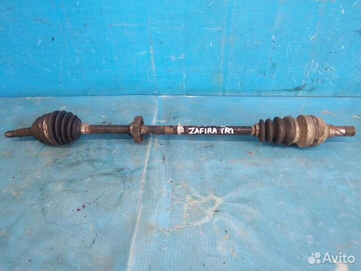 Полуось передняя правая Opel Zafira B 2005-2012