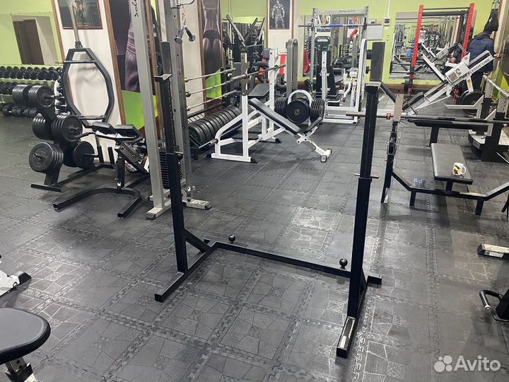 Стойка для штанги