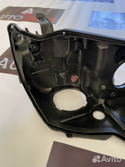 Корпуса фар Toyota Camry v55 Exclusive